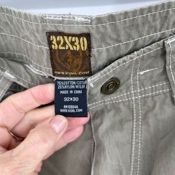 Kuhl Men's Green High Rise Crag Series 3-D Phone Pocket Denim Pants Size 32X30 - Picture 3 of 8